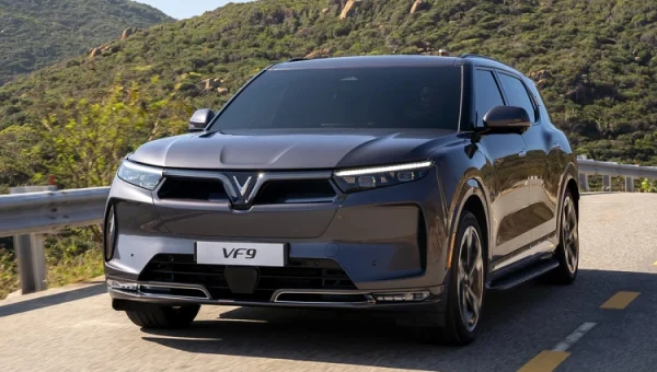 So sánh VinFast VF 9 và Hyundai Palisade 7 chỗ tại Đà Nẵng
